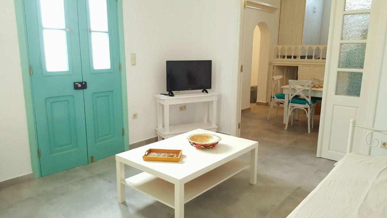 Amalthia House *